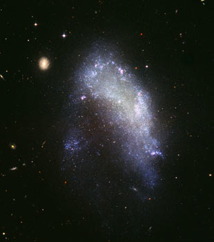 ¶ĤϣΣǣã[NASA, ESA, and The Hubble Heritage Team (STScI/AURA)])