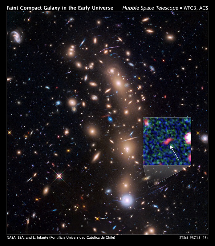 134億年前の赤ちゃん銀河（?NASA, ESA, and L. Infante (Pontificia Universidad Catolica de Chile)）
